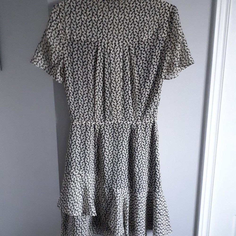 Reiss Paris Printed Ruffle Dress - Picture 5 of 14
